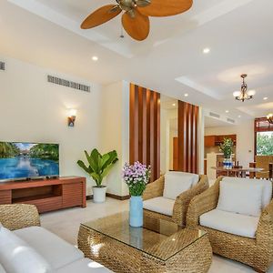 Three-Bedroom Villa Private Pool